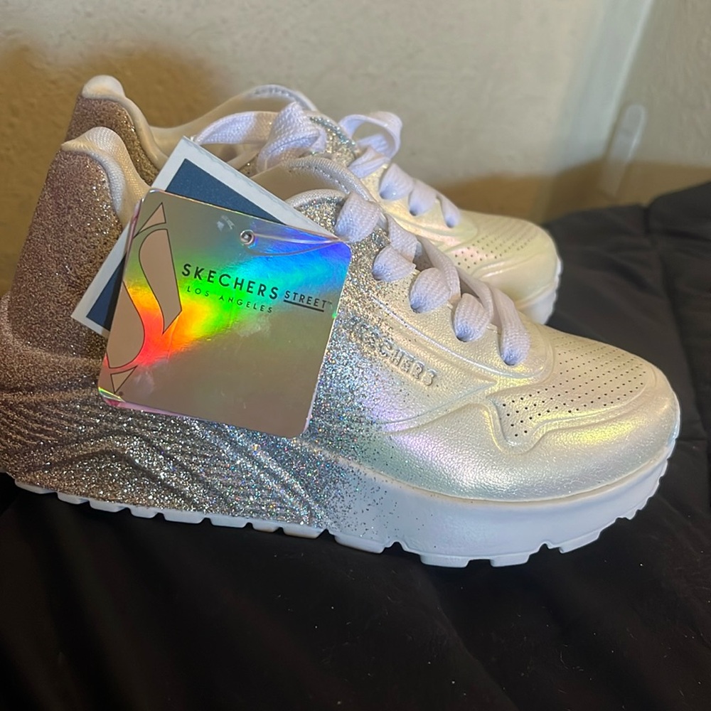 Girls Sketchers